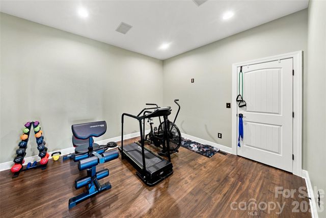 99 Distant View Drive 99, Asheville, NC 28803