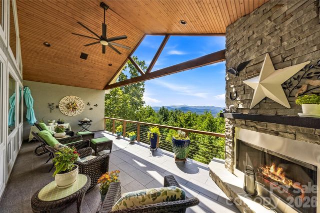 99 Distant View Drive 99, Asheville, NC 28803