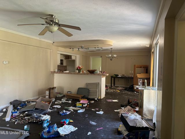 6037 Floral Drive, Jackson, MS 39206