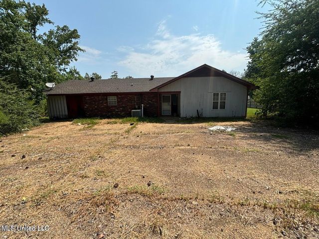 6037 Floral Drive, Jackson, MS 39206
