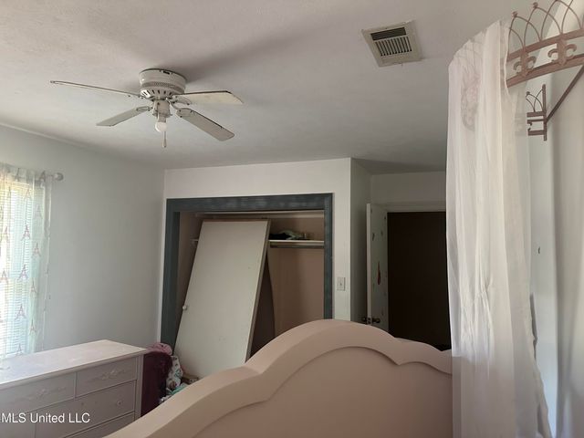 6037 Floral Drive, Jackson, MS 39206