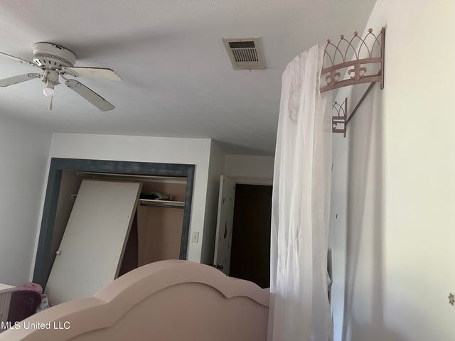 6037 Floral Drive, Jackson, MS 39206
