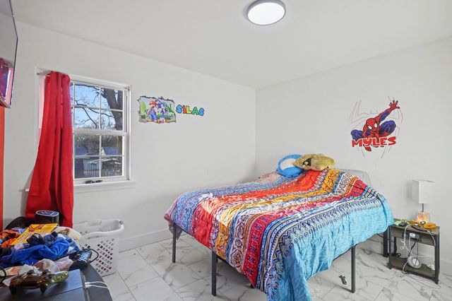 301 N Myrtle Street, Pierce City, MO 65723