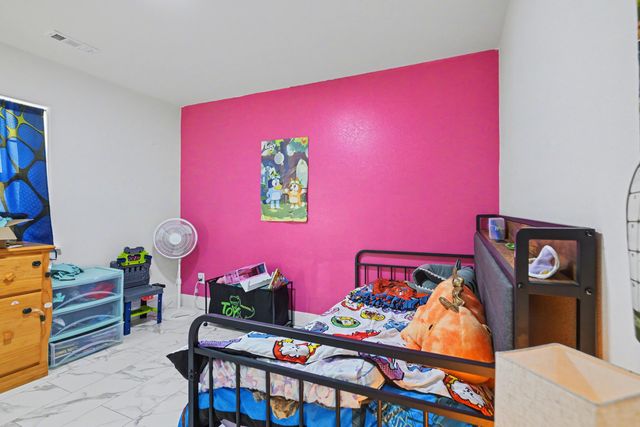 301 N Myrtle Street, Pierce City, MO 65723