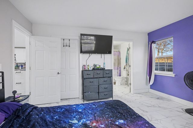 301 N Myrtle Street, Pierce City, MO 65723