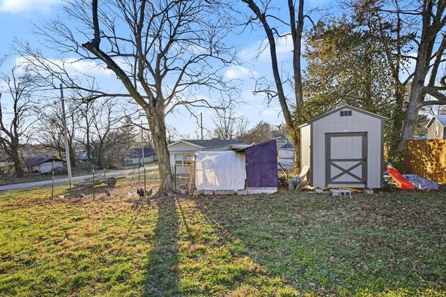 301 N Myrtle Street, Pierce City, MO 65723