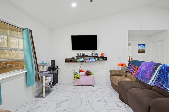 301 N Myrtle Street, Pierce City, MO 65723