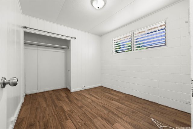 2730 Nakookoo Street, Honolulu, HI 96826