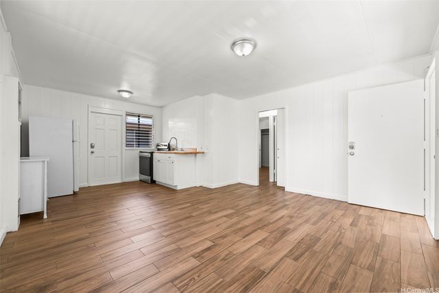 2730 Nakookoo Street, Honolulu, HI 96826