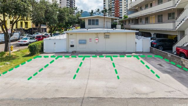 2730 Nakookoo Street, Honolulu, HI 96826