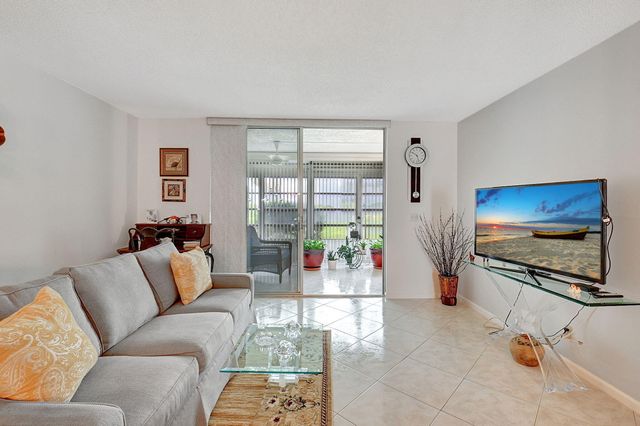 14773 Cumberland Drive 102 D, Delray Beach, FL 33446