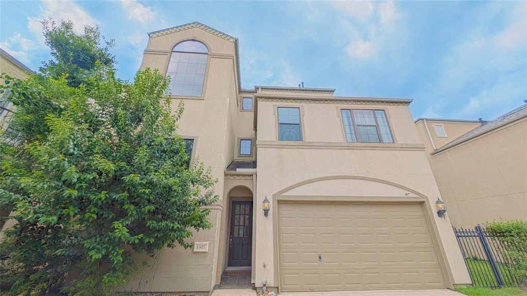 1307 Riverine Court, Houston, TX 77055
