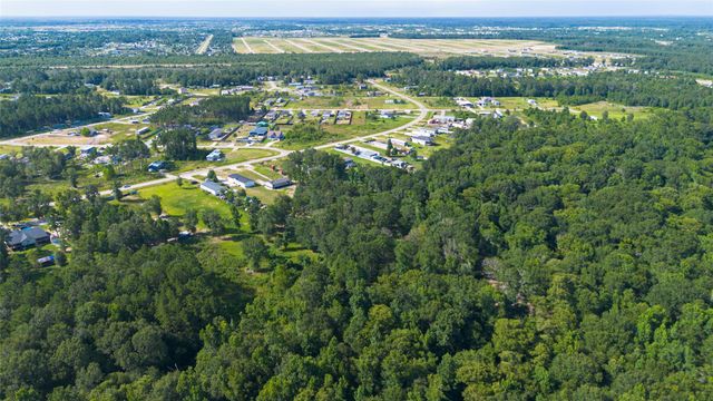 414 Road 5268, Cleveland, TX 77327