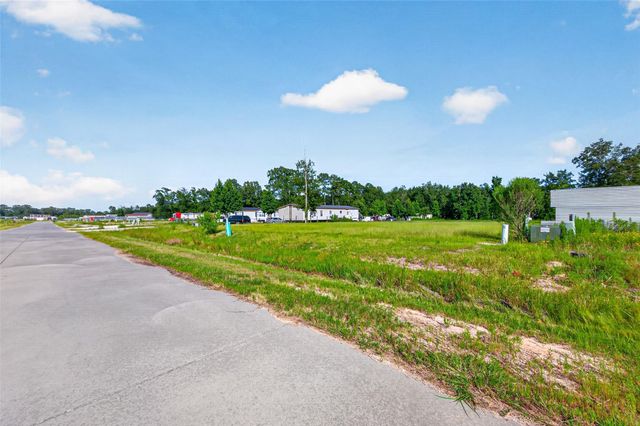 414 Road 5268, Cleveland, TX 77327