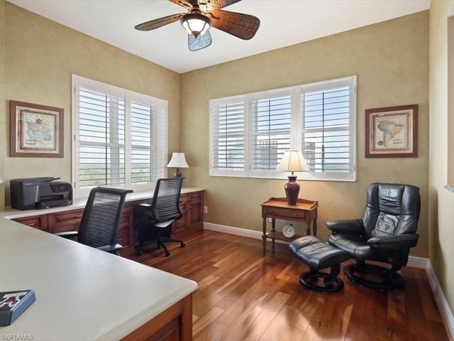 425 Cove Tower DR # 1601, Naples, FL 34110