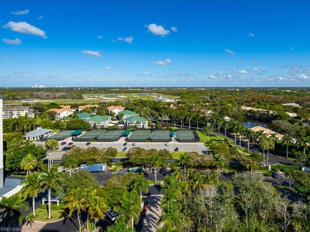 425 Cove Tower DR # 1601, Naples, FL 34110