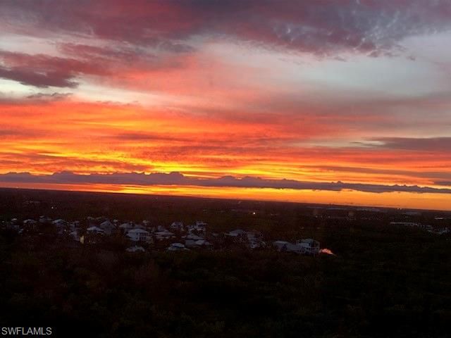 425 Cove Tower DR # 1601, Naples, FL 34110