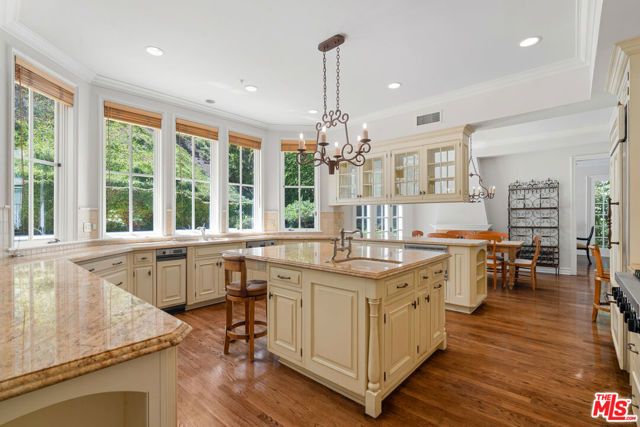 1481 Bienveneda Avenue, Pacific Palisades (los Angeles), CA 90272
