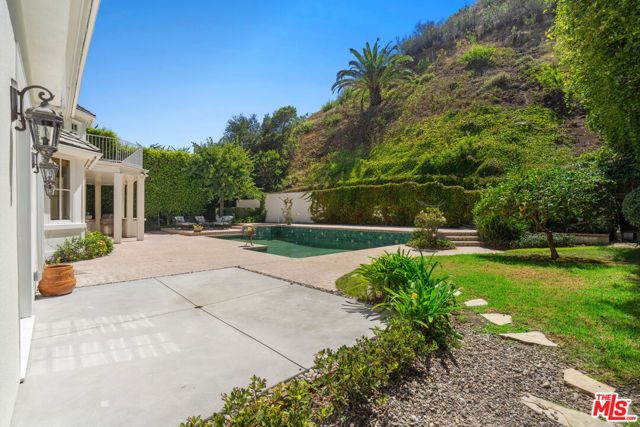 1481 Bienveneda Avenue, Pacific Palisades (los Angeles), CA 90272