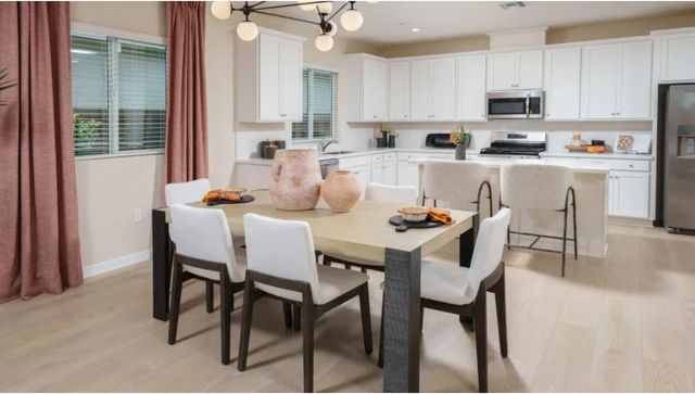 10922 Admiral Cove Way, Stockton, CA 95219