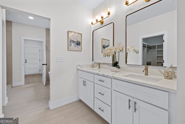 322 Oconee, Westminster, SC 29693