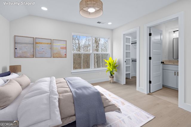 322 Oconee, Westminster, SC 29693