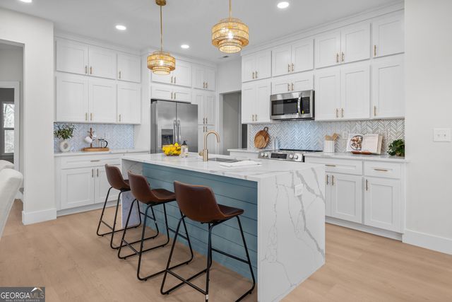 322 Oconee, Westminster, SC 29693