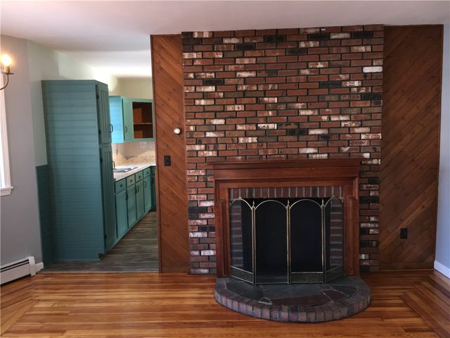 158 Slater Park Avenue 1, Pawtucket, RI 02861