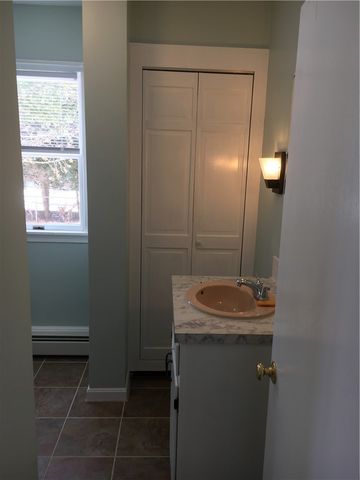 158 Slater Park Avenue 1, Pawtucket, RI 02861