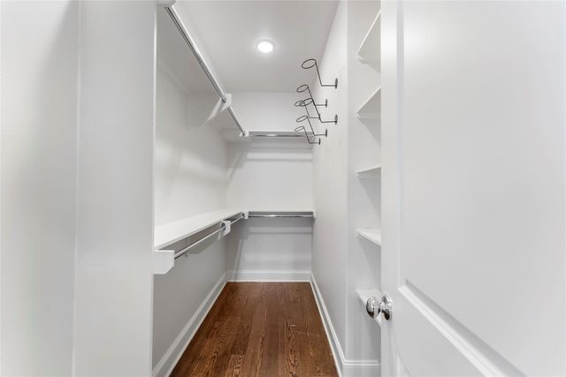 247 Green Boulevard, Shenandoah, TX 77384