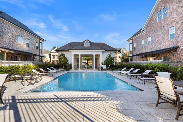 247 Green Boulevard, Shenandoah, TX 77384