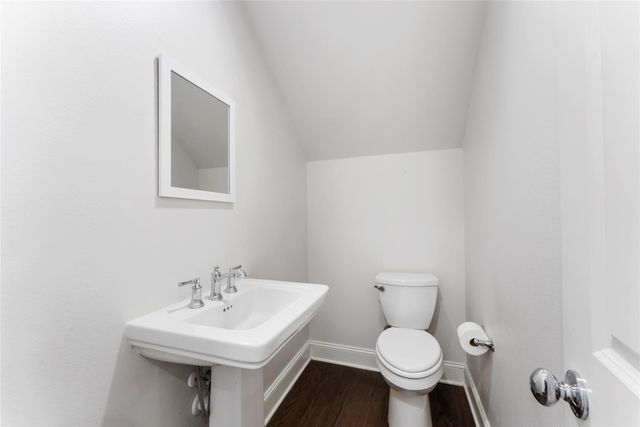 247 Green Boulevard, Shenandoah, TX 77384