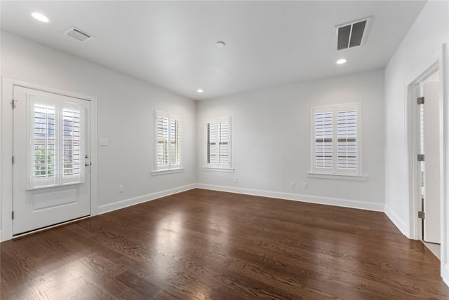 247 Green Boulevard, Shenandoah, TX 77384