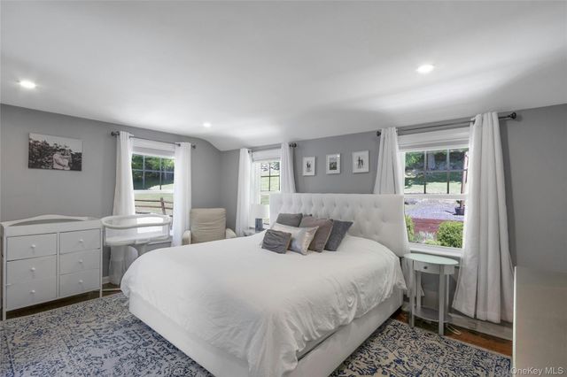 7 Hays Hill Road, Pleasantville, NY 10570