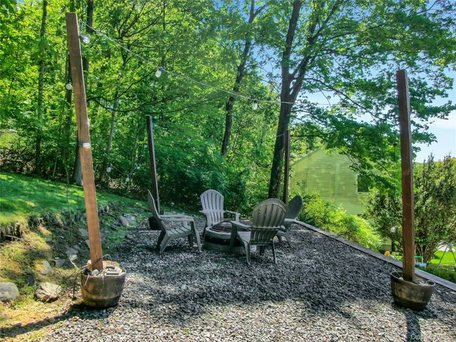 7 Hays Hill Road, Pleasantville, NY 10570