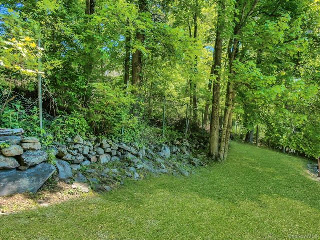 7 Hays Hill Road, Pleasantville, NY 10570
