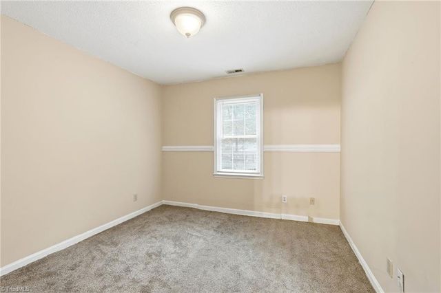 2104 BRICKHAVEN Drive, Greensboro, NC 27407