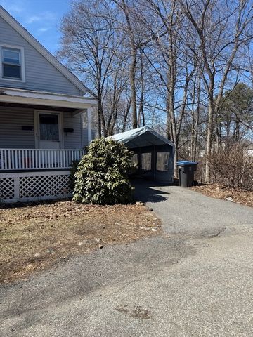 12 Lincoln Pl 2, Natick, MA 01760