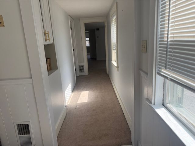 12 Lincoln Pl 2, Natick, MA 01760