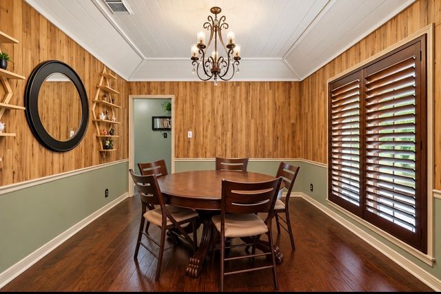 8152 S Lakeshore Drive, Shreveport, LA 71119