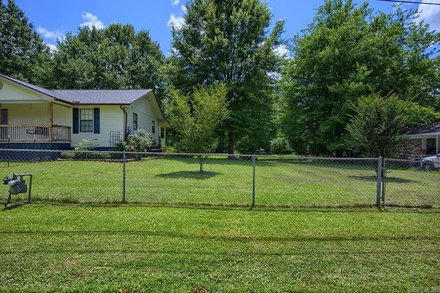 914 Thelma Street, Benton, AR 72015