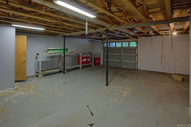 914 Thelma Street, Benton, AR 72015