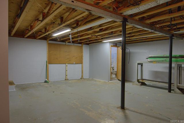 914 Thelma Street, Benton, AR 72015