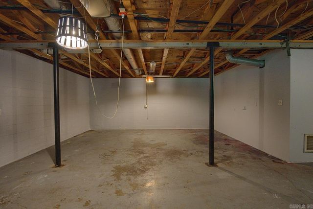 914 Thelma Street, Benton, AR 72015