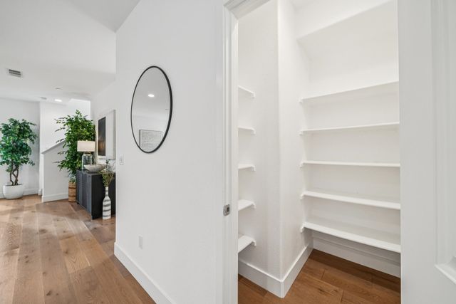 1440 Mast Cove Way, Richmond, CA 94804