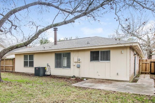 1206 Cable Way, Crosby, TX 77532
