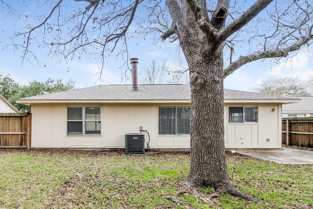 1206 Cable Way, Crosby, TX 77532