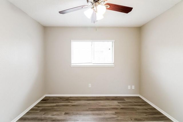 1206 Cable Way, Crosby, TX 77532