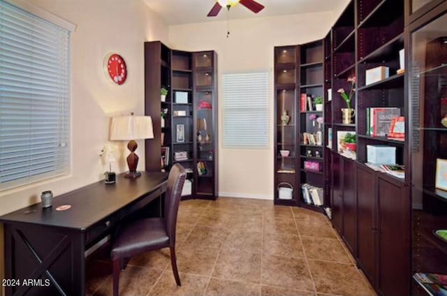 5336 W Molly Lane, Phoenix, AZ 85083