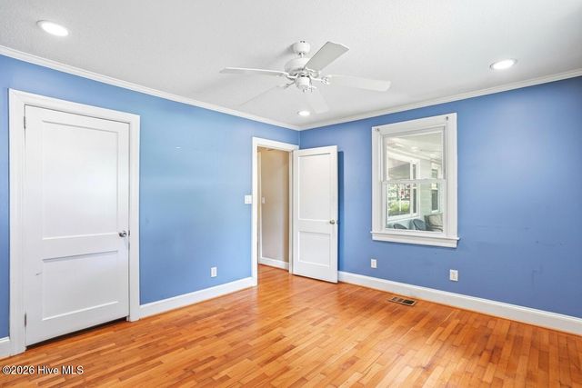 4129 Lake Avenue, Wilmington, NC 28403